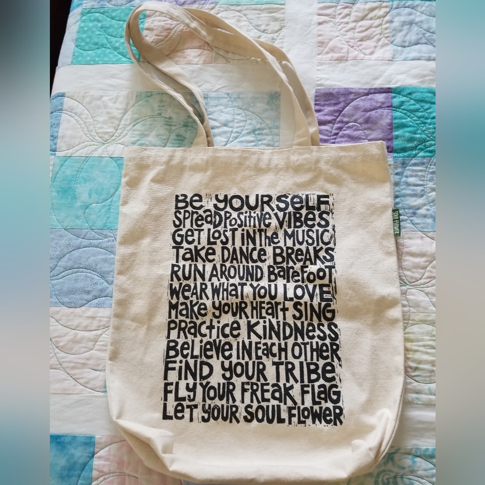 Tote bag